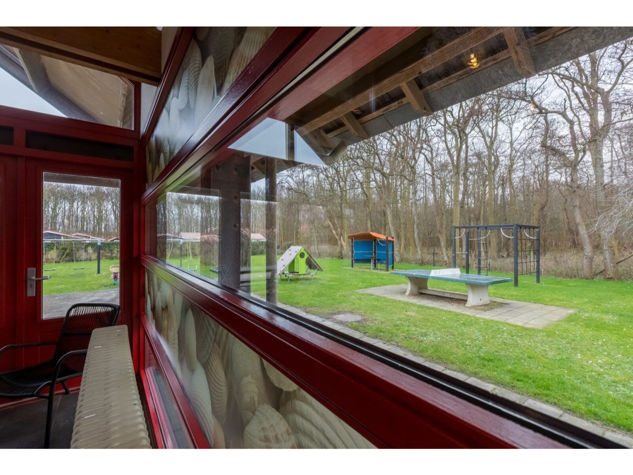 Voorzieningen bij Zonnevylle Duinweg 135 in Zoutelande