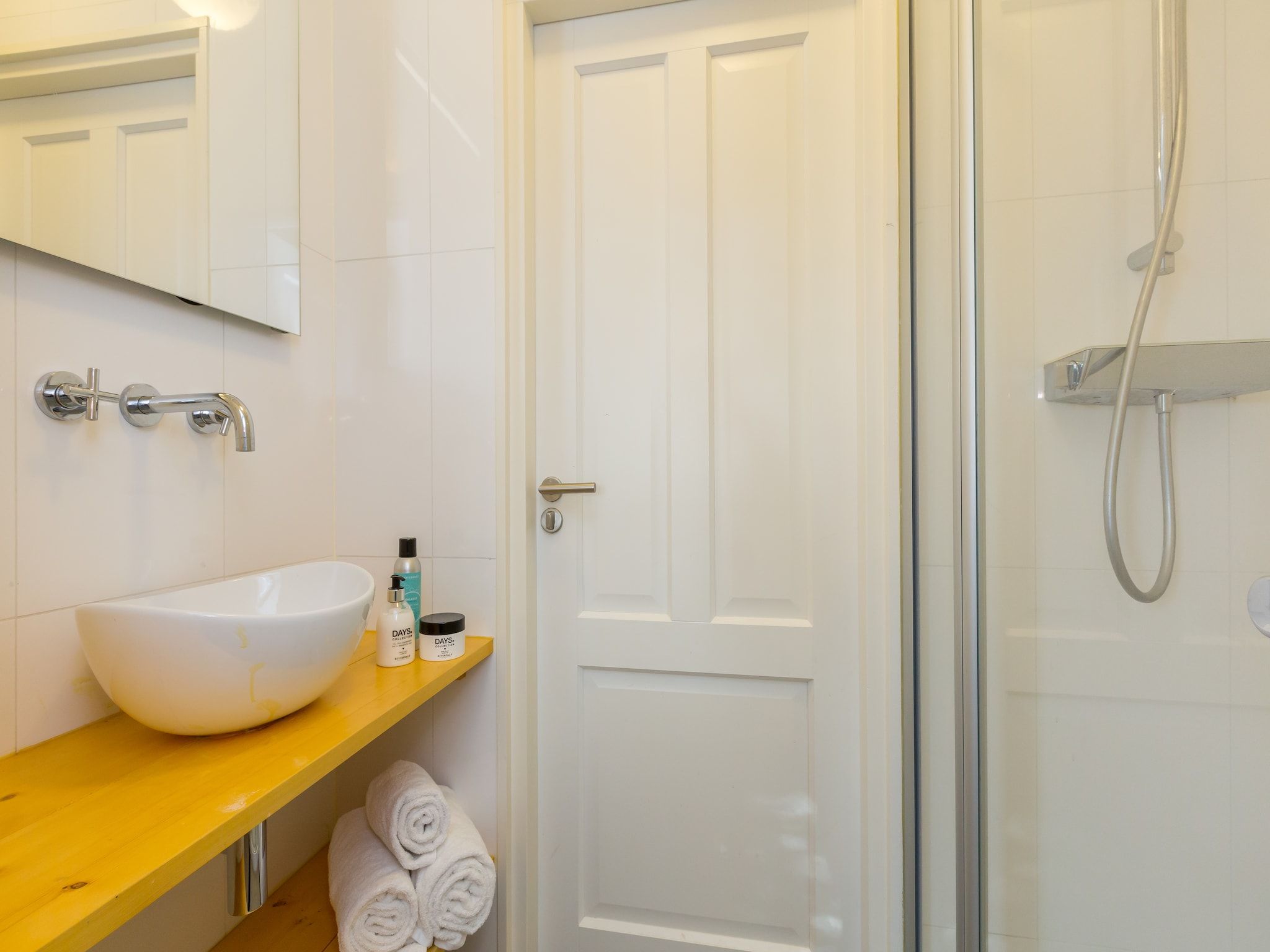 De badkamer van Ostrea 146 in Kamperland