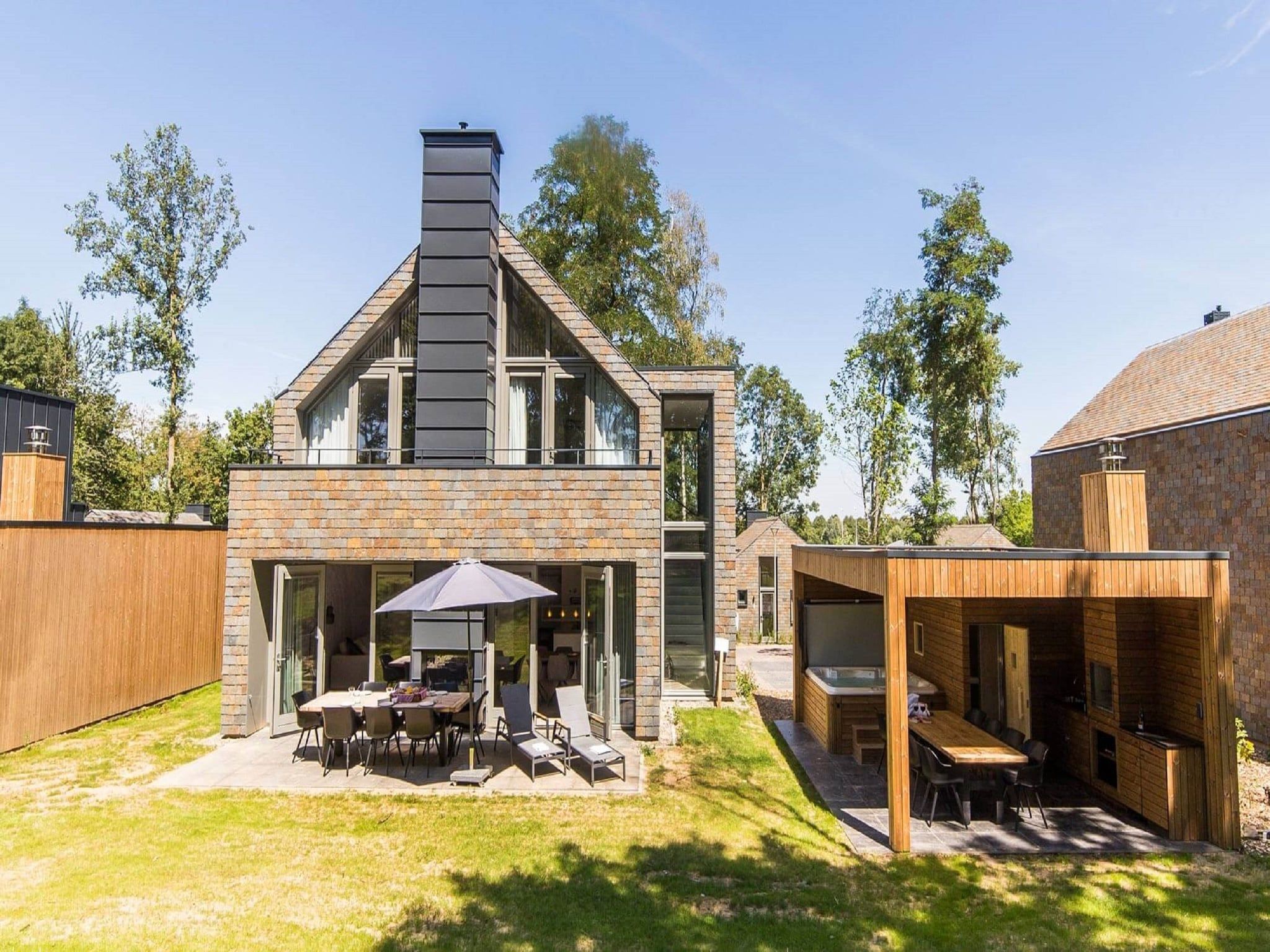 De buitenkant van Resort Maastricht 29 in Maastricht