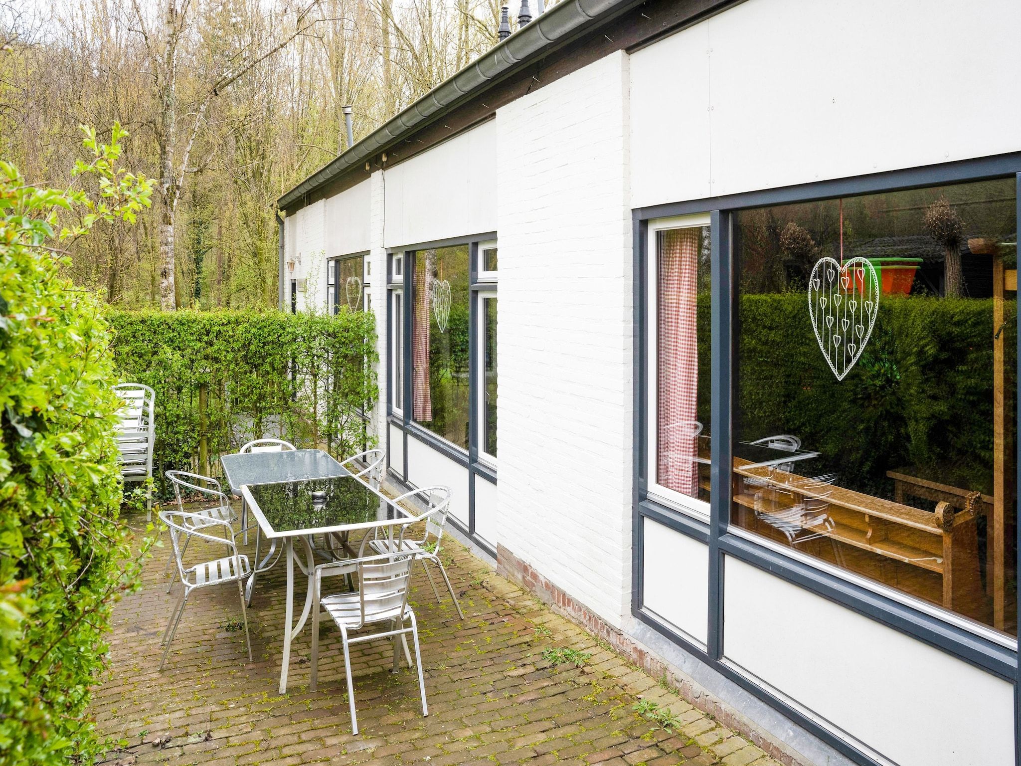 Het terras van Vliek 14P in Ulestraten