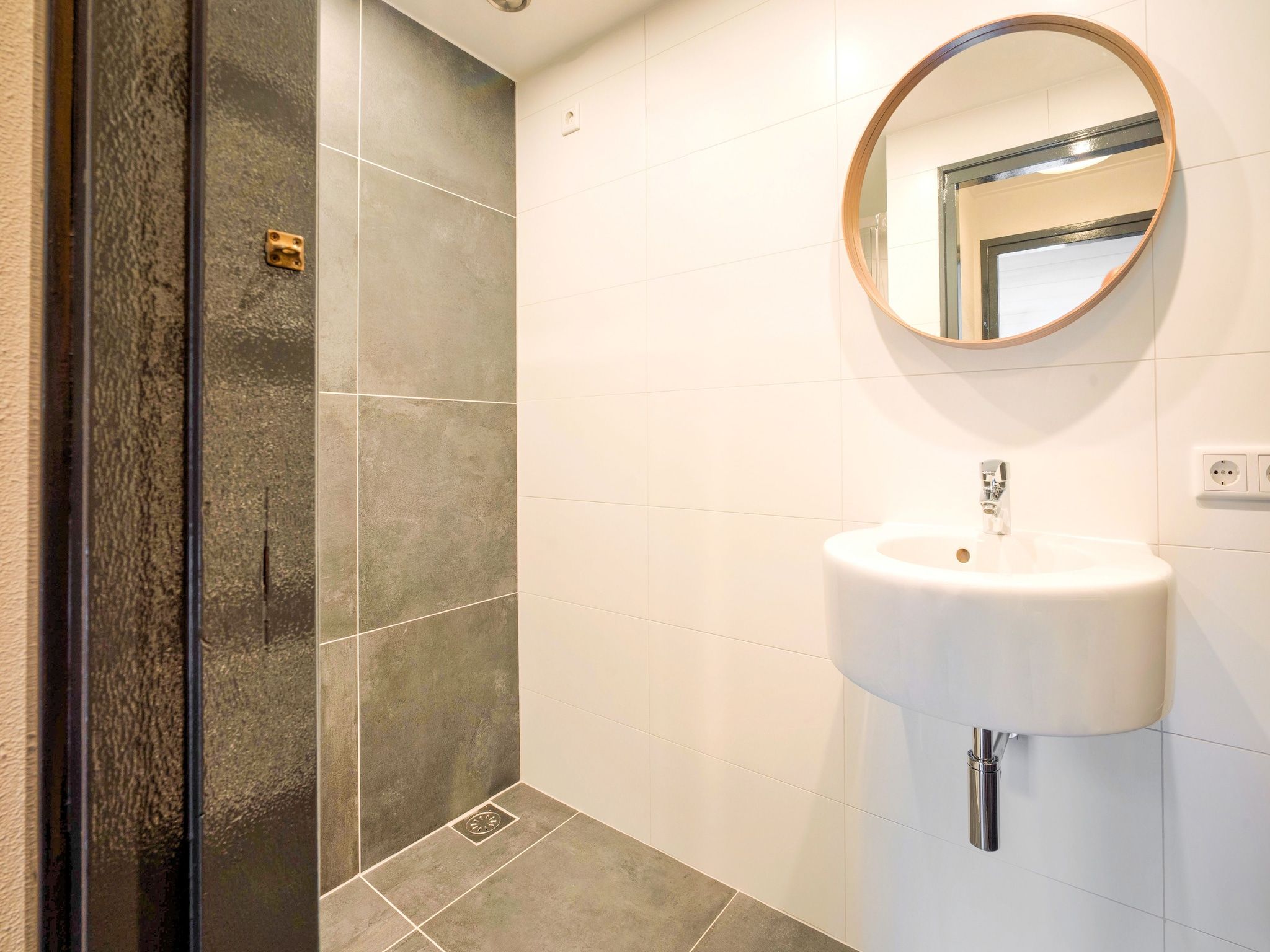 De badkamer van Vliek 14P in Ulestraten