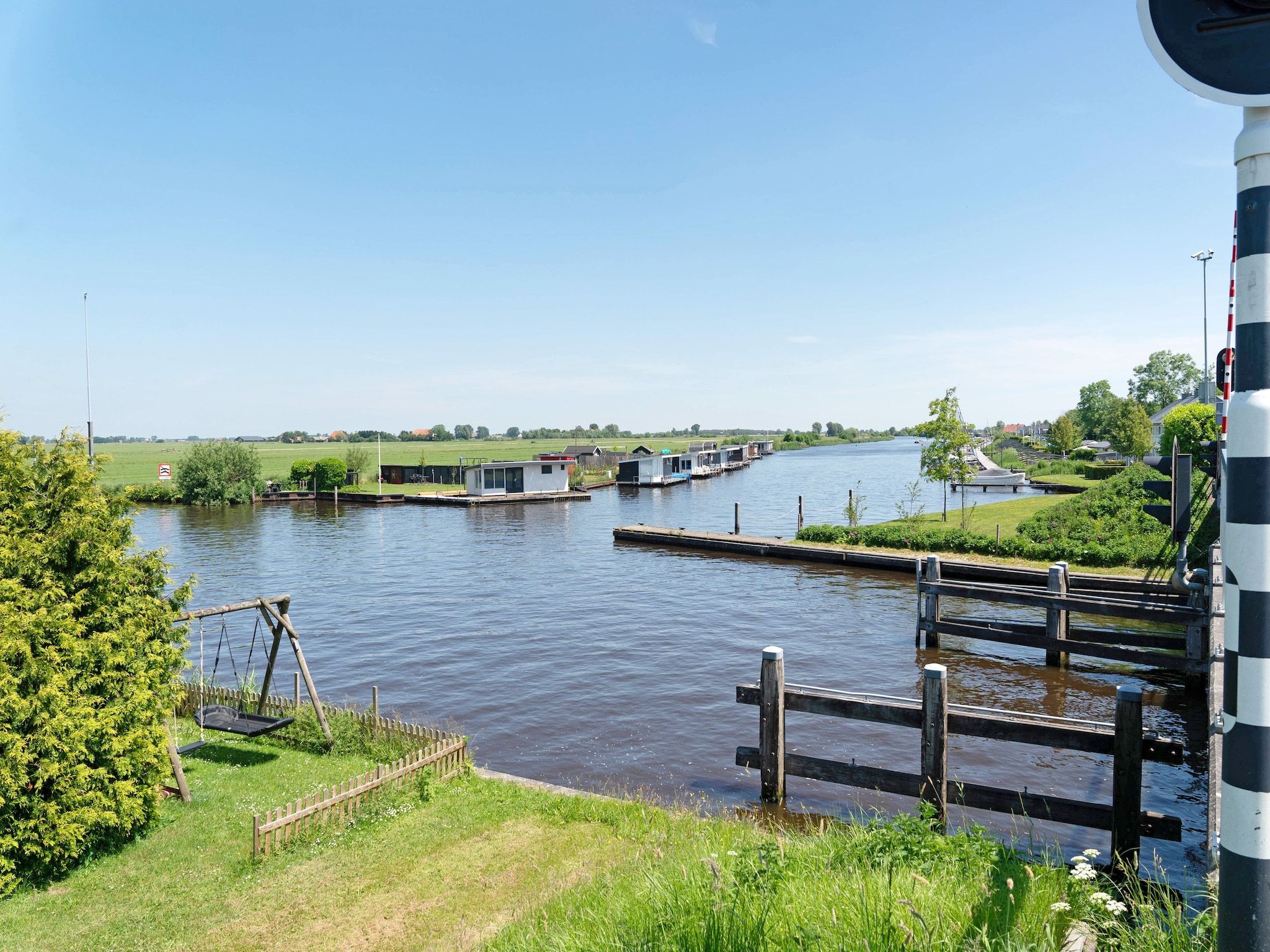 Het uitzicht vanaf Stijlvol familiehuis in Grou in Grou