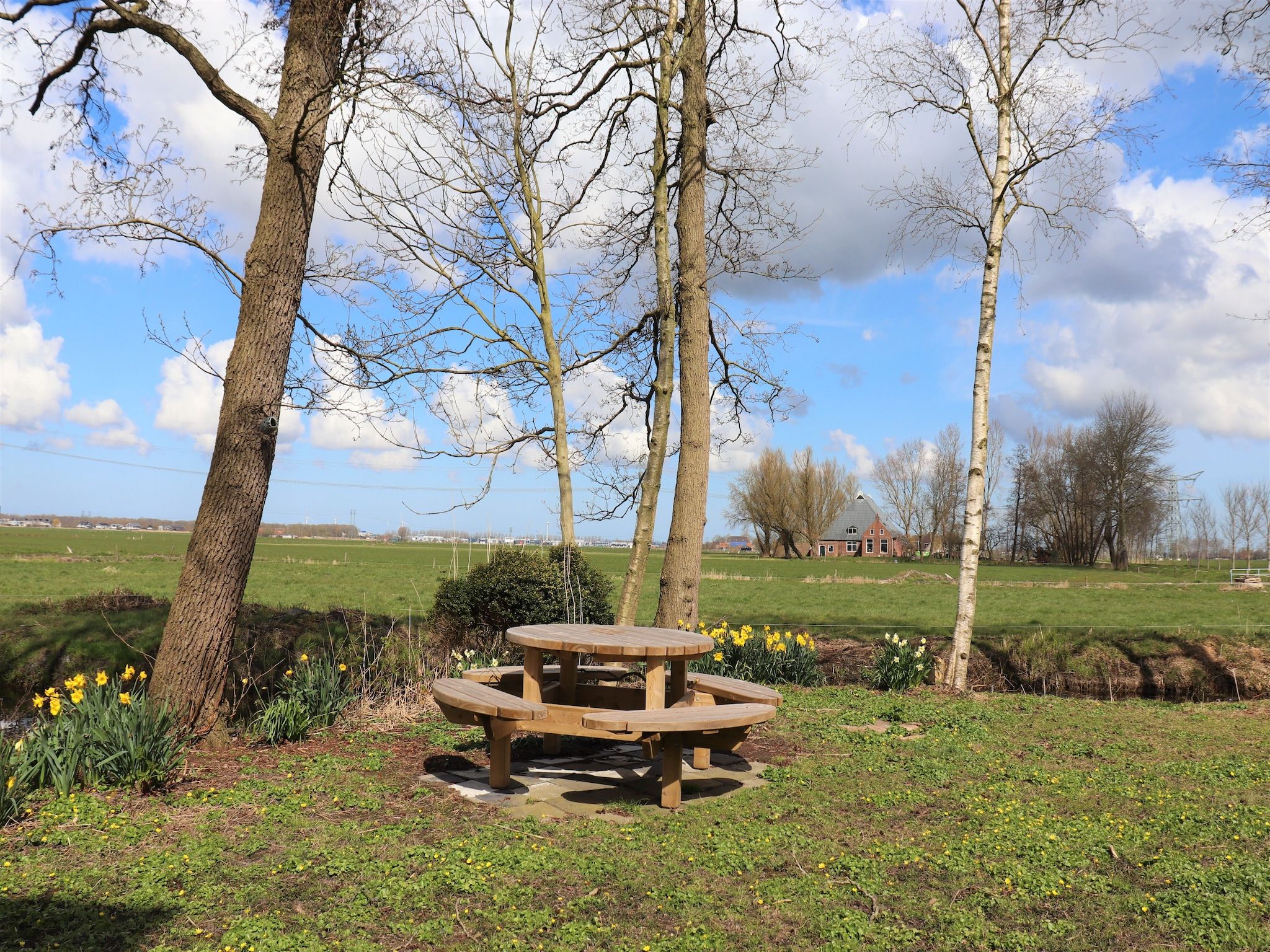 De tuin van B&B boerderij GRUTSK in Suwald