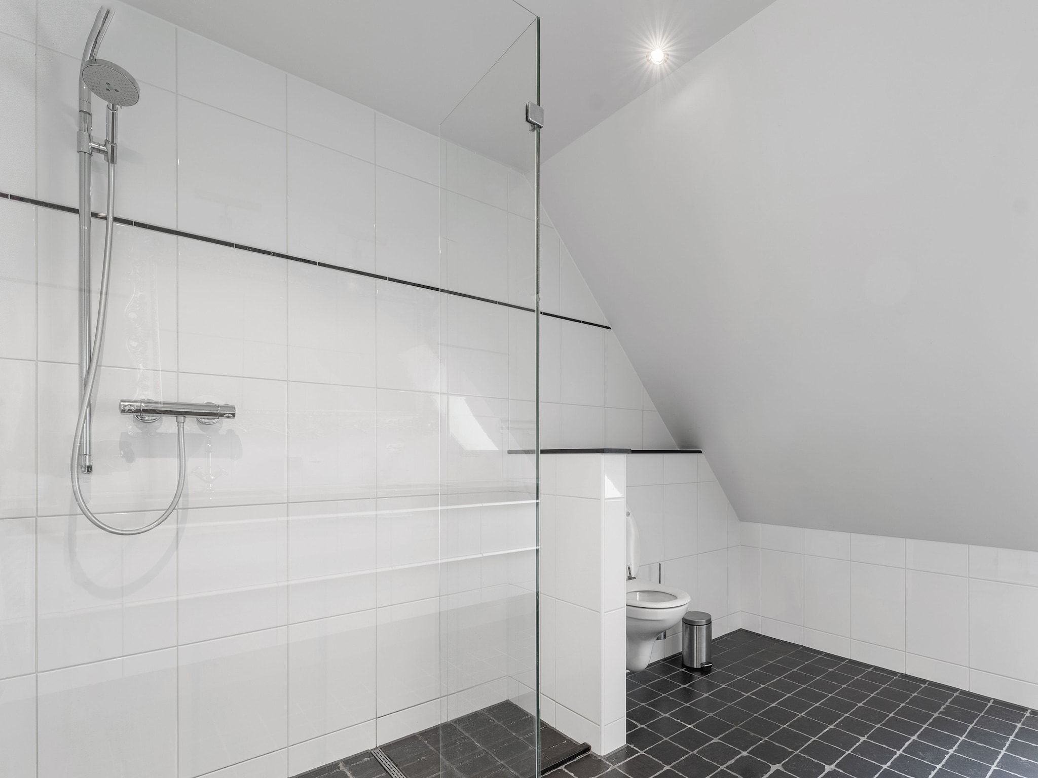 De badkamer van De Pauwenhof in Heiloo