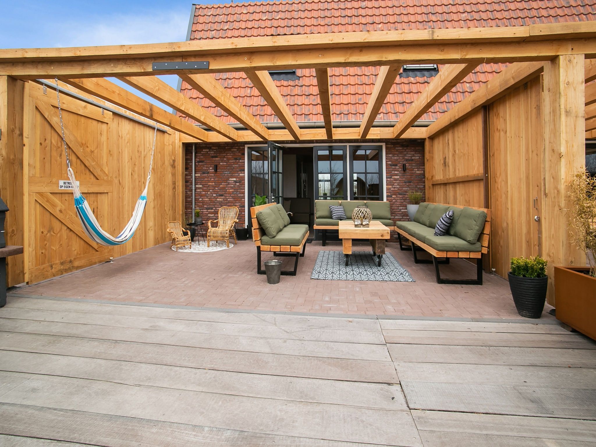 Het terras van Hazenborgh - Duinhuis 2 in Callantsoog