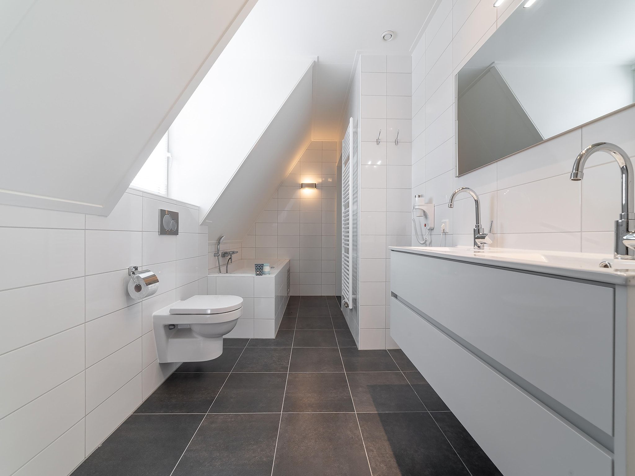 De badkamer van 8-persoons geschakeld - 2 in Colijnsplaat