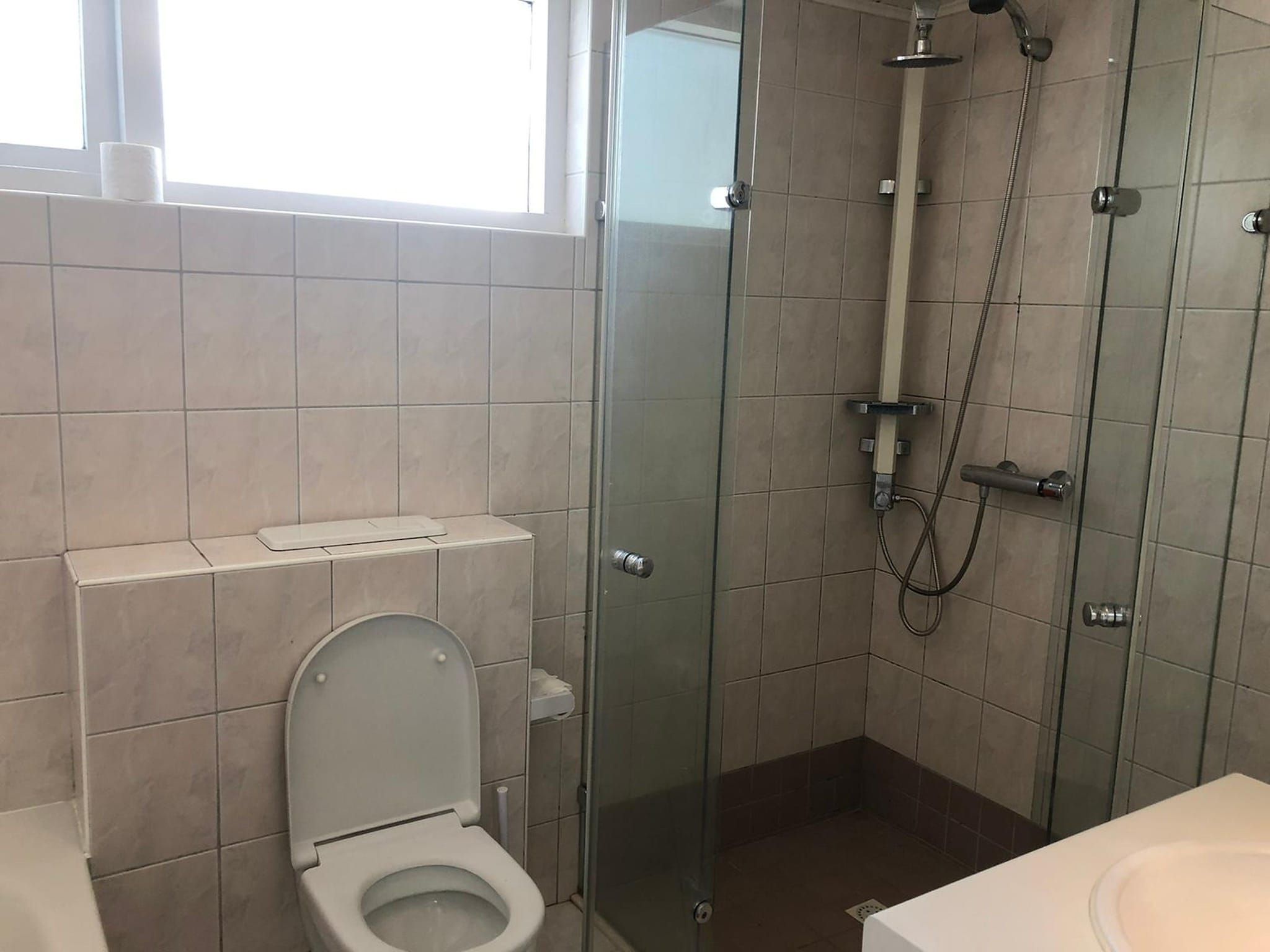 De badkamer van De Trots van de Konijnenberg in Harderwijk