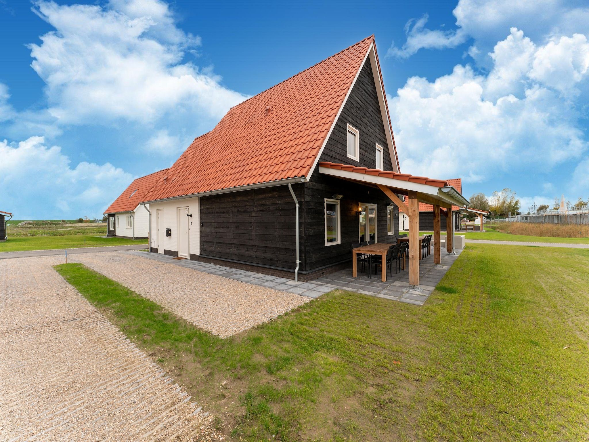 De buitenkant van De Pelikaan Huis Nr 45 in Scherpenisse