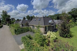 Villa in Nederland met ruime tuin in Voorthuizen