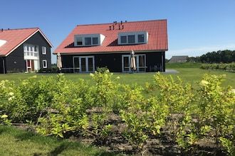 Grote luxe villa in een nationaal park in Paasloo