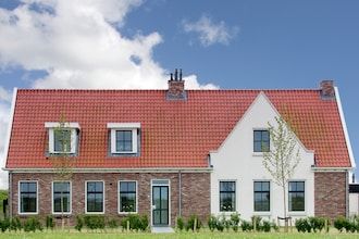 Villa in Colijnsplaat met Privézwembad in Colijnsplaat