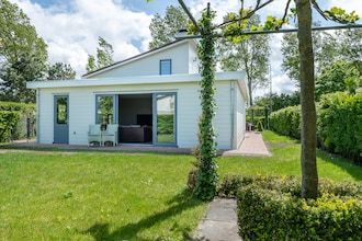 Vrijstaand Huis Zeeland bij Strand in Kamperland