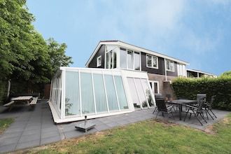 Luxe vakantiehuis met sauna in Vlagtwedde in Groningen