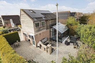 Vakantiehuis in Grou met Bubbelbad in Grou