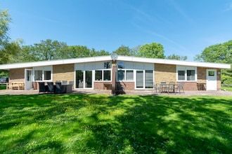 Ruim Duo bij de Duinen in Sint Maartenszee