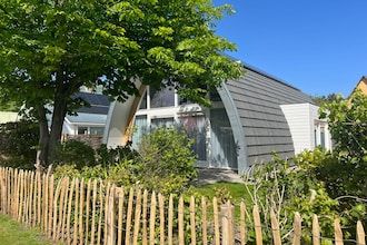 Kustvilla met jacuzzi in Groote Keeten