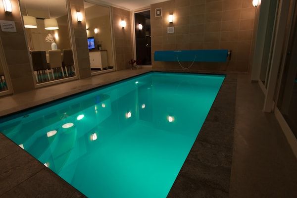 Wellness - Villa in Colijnsplaat met Privézwembad in Colijnsplaat (2)