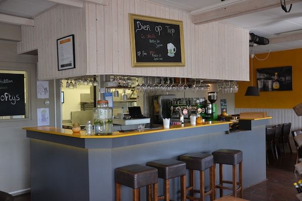 Park - Gezellig verblijf in een kusttent in 's-Gravenzande (5)