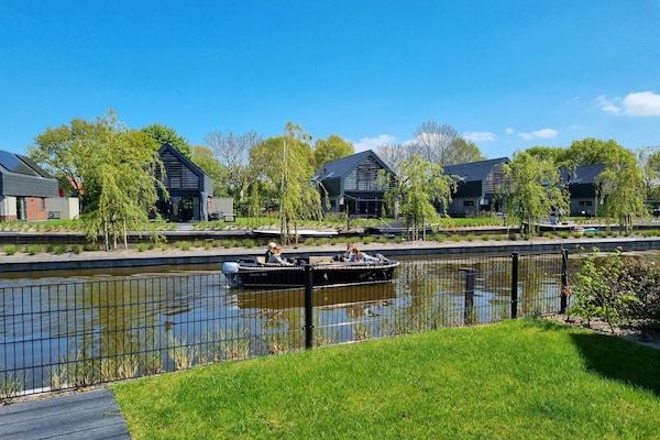 Uitzicht - Villa in Balk met eigen aanlegsteiger in Balk (2)