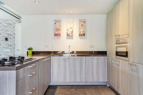 Villa Propos in Noordwolde - Foto 2 van 37