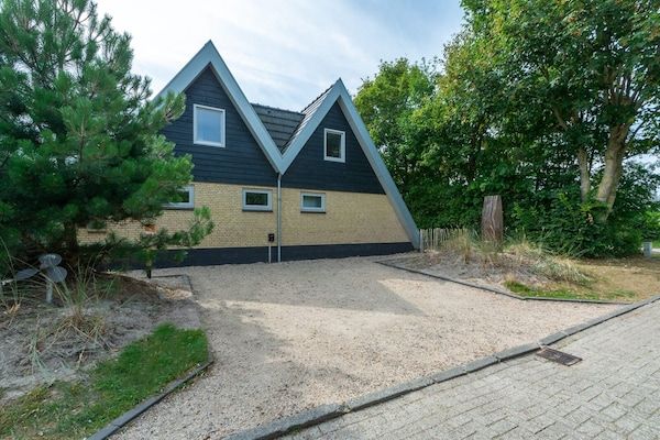 Buitenkant - Vakantiehuis bij Groote Keeten Strand in Callantsoog (1)