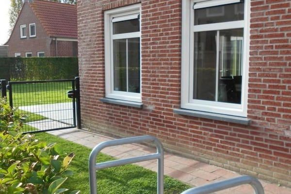 Buitenkant - Vakantiehuis Breskens bij de Kust in Breskens (5)