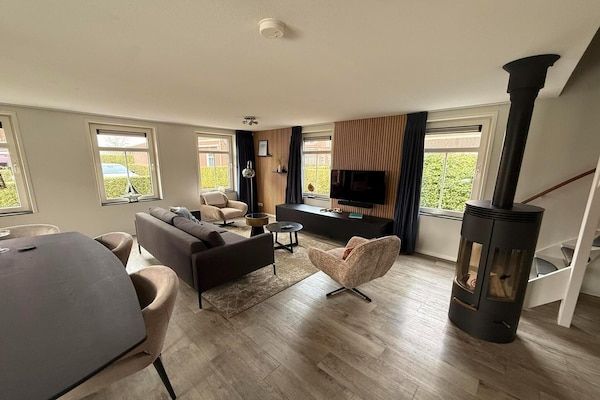 Woonkamer - Stranduitje Breskens in Breskens (2)