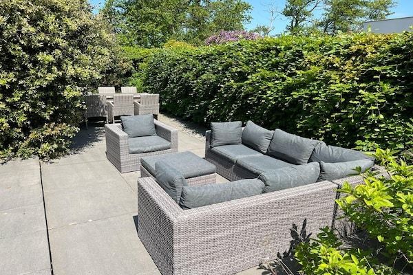 Terras - Vakantiehuis bij de duinen van Egmond in Egmond aan den Hoef (5)