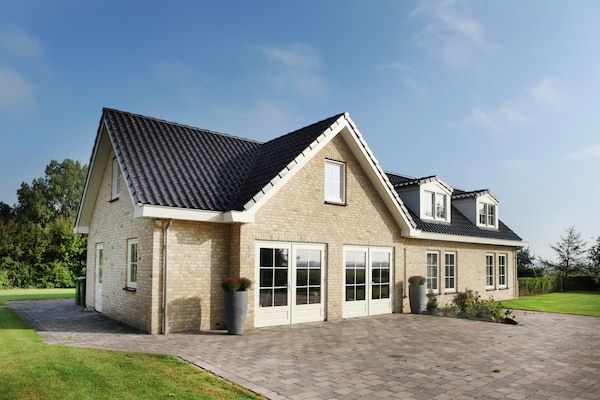 Buitenkant - Modern vakantiehuis vlakbij Schoorl en strand in Schoorldam (1)